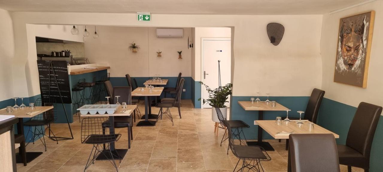 Le Petit Eden Bed & Breakfast Saint-Quentin-la-Poterie Exterior photo